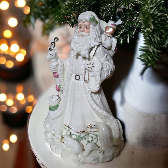 1995 SAN FRANCISCO MUSIC BOX CO Victorian Father Christmas Musical Figure - Picture 1 of 12
